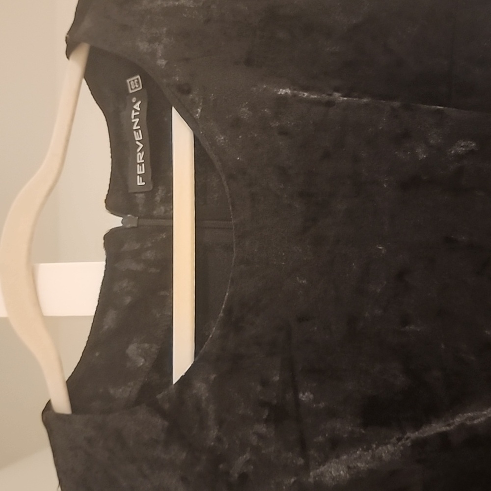 Dress - Picture 4 of 4